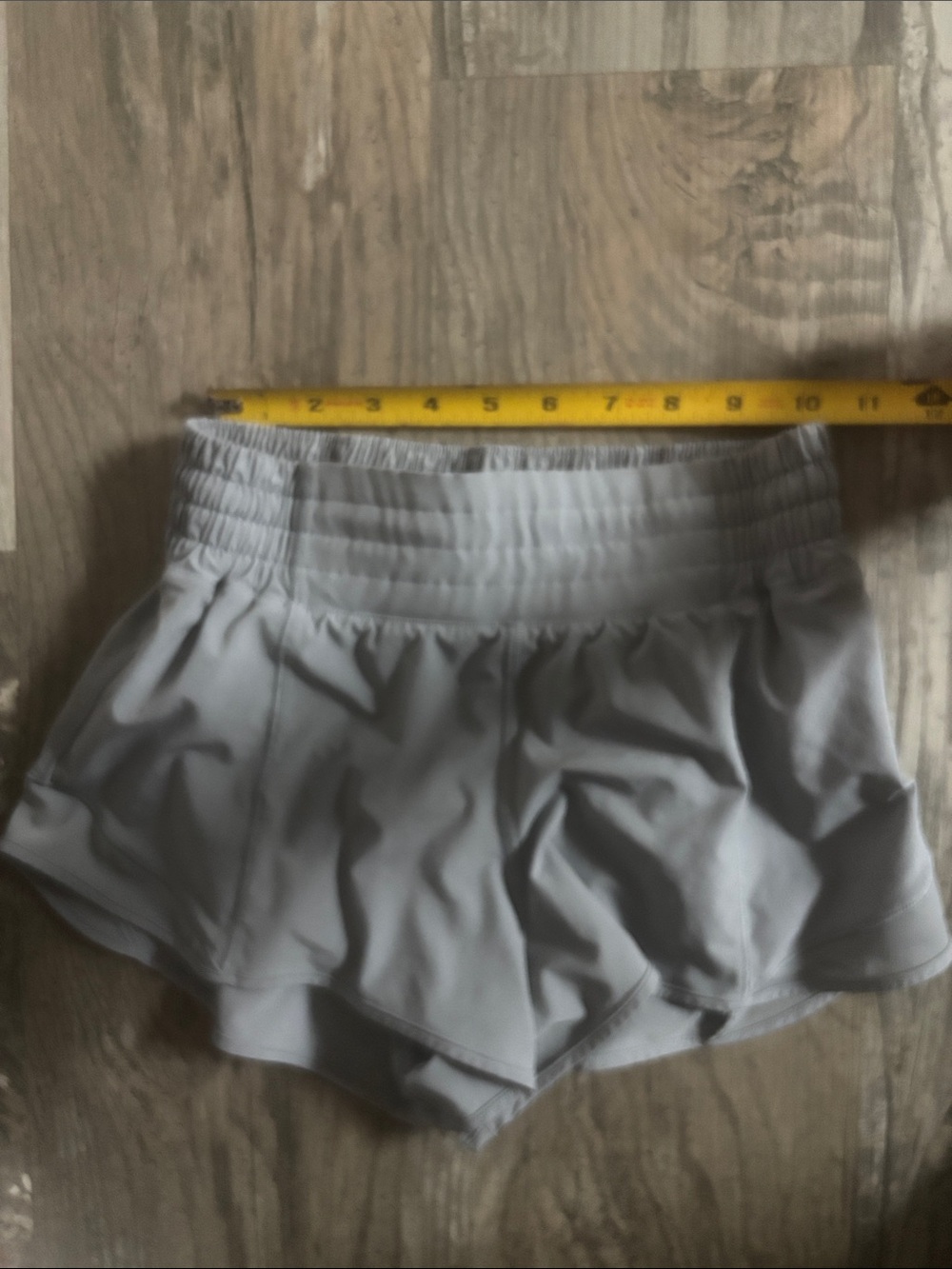 lululemon athletica Women's Athletic Shorts - Picture 2 of 7